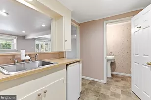 1100 Lilac Ln, Reading, PA 19609 - Photo 19