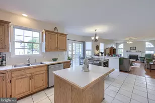 12 Colorado Ave, Reading, PA 19608 - Photo 17
