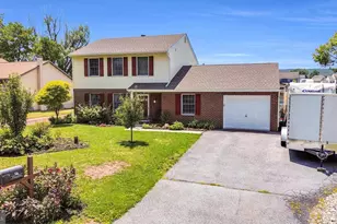 4 Sunset Dr, Douglassville, PA 19518 - Photo 3