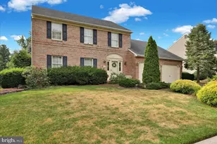 1727 Colony Dr, Reading, PA 19610 - Photo 3