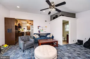 30 W 33rd St, Reading, PA 19606 - Photo 21