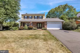 2 Willowwood Ct, Douglassville, PA 19518 - Photo 1