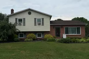 56 Wingert Rd, Wyomissing, PA 19610 - Photo 1