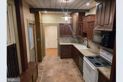 222 W High Street, Womelsdorf, PA 19567 - Photo 5