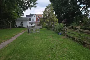 222 W High St, Womelsdorf, PA 19567 - Photo 17