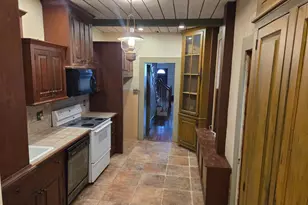 222 W High St, Womelsdorf, PA 19567 - Photo 7