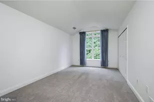 524 Oak Hill Ln, Wyomissing, PA 19610 - Photo 13