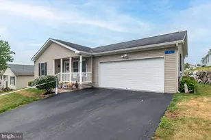 71 Random Rd, Douglassville, PA 19518 - Photo 5