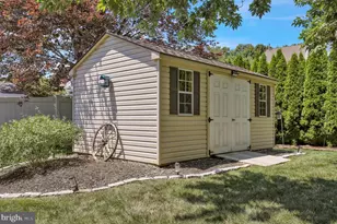 1115 Stonehenge Dr, Reading, PA 19606 - Photo 41