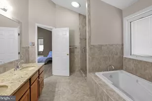 1115 Stonehenge Dr, Reading, PA 19606 - Photo 31