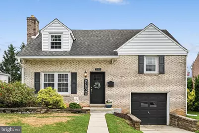 523 Dorchester Avenue, Reading, PA 19609 - Photo 1