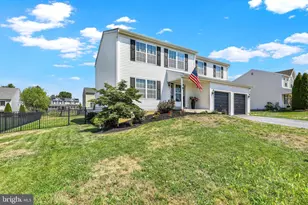29 Solvay Dr, Reading, PA 19605 - Photo 3