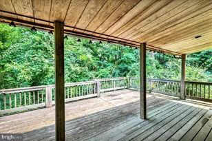 126 W Neversink Rd, Reading, PA 19606 - Photo 9