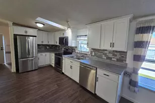 113 White Pine Ave, Hamburg, PA 19526 - Photo 3