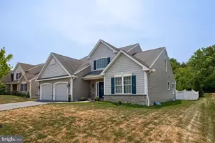 10 Merganser Dr, Reading, PA 19608 - Photo 1