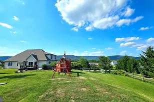 302 Chris Dr, Lenhartsville, PA 19534 - Photo 39