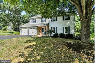 237 New Castle Drive, Reading, PA 19607 - Photo 3