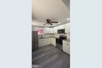 1242 Muhlenberg Street, Reading, PA 19602 - Photo 7