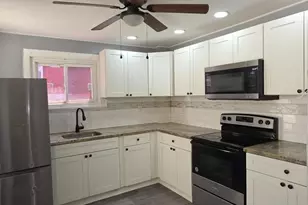 1242 Muhlenberg St, Reading, PA 19602 - Photo 7