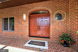 24 Lehmann Dr, Douglassville, PA 19518 - Photo 3