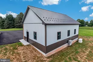 24 Lehmann Dr, Douglassville, PA 19518 - Photo 87