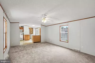 2461 Elizabeth Avenue #D-09, Temple, PA 19560 - Photo 9