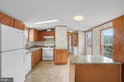 2461 Elizabeth Avenue #D-09, Temple, PA 19560 - Photo 11