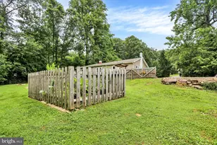 4365 N Twin Valley Rd, Morgantown, PA 19543 - Photo 13