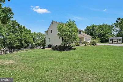 21 Spring Meadow Lane, Reading, PA 19606 - Photo 9