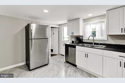 3128 Oak Street, Reading, PA 19605 - Photo 13
