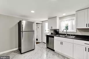 3128 Oak St, Reading, PA 19605 - Photo 13