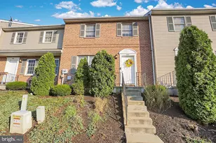 1019 Fredrick Blvd, Reading, PA 19605 - Photo 1