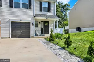 7 Rosalie's Way, Temple, PA 19560 - Photo 3