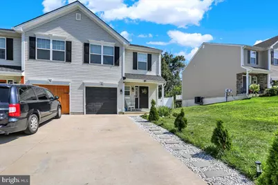 7 Rosalies Way, Temple, PA 19560 - Photo 3