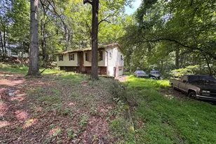 378 Oakbrook Dr, Birdsboro, PA 19508 - Photo 1