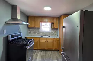 614 S 10th St, Reading, PA 19602 - Photo 3