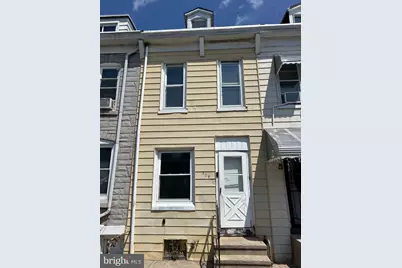 327 S 11th Street, Reading, PA 19602 - Photo 1