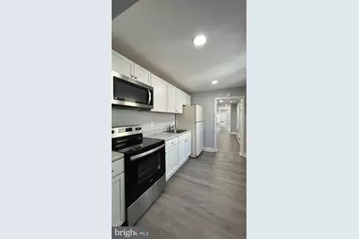 327 S 11th Street, Reading, PA 19602 - Photo 5