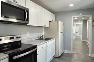 327 S 11th St, Reading, PA 19602 - Photo 5