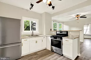 1307 Hampden Blvd, Reading, PA 19604 - Photo 9