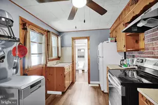 134 Cinder St, Birdsboro, PA 19508 - Photo 13