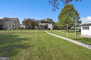 329 W Penn Ave, Robesonia, PA 19551 - Photo 31