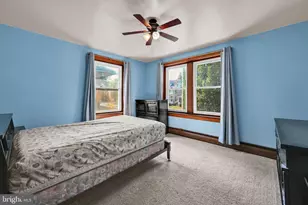 329 W Penn Ave, Robesonia, PA 19551 - Photo 17