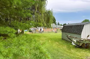 639 Chestnut St, Bally, PA 19503 - Photo 5