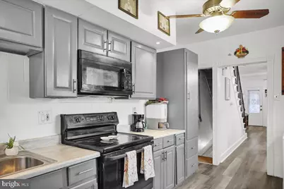 353 Linden Street, Reading, PA 19604 - Photo 9
