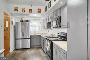 353 Linden St, Reading, PA 19604 - Photo 7
