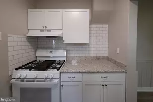 1643 Cotton St, Reading, PA 19606 - Photo 9