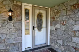 100 W 47th St, Reading, PA 19606 - Photo 3