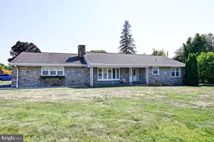 100 W 47th St, Reading, PA 19606 - Photo 1