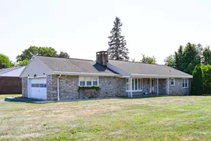 100 W 47th St, Reading, PA 19606 - Photo 1